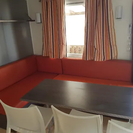 Mobil Des 7 Fonts Camping